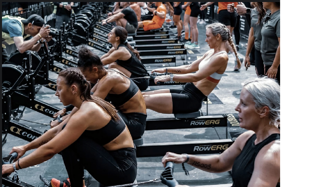 Atletas en competición de deporte híbrido